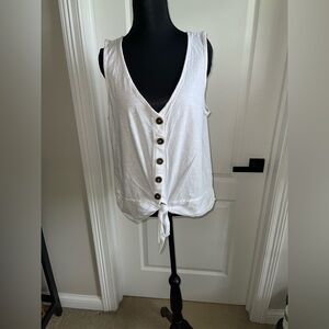 Sanctuary White Buttoned Tie-Front Sleeveless Tank